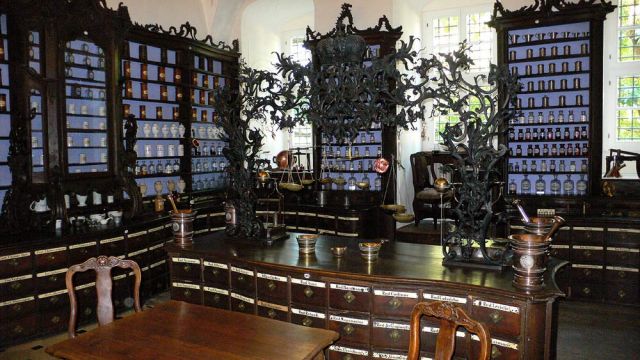 Das Juliusspital in Würzburg, die historische Apotheke Das Juliusspital in Würzburg, die historische Apotheke