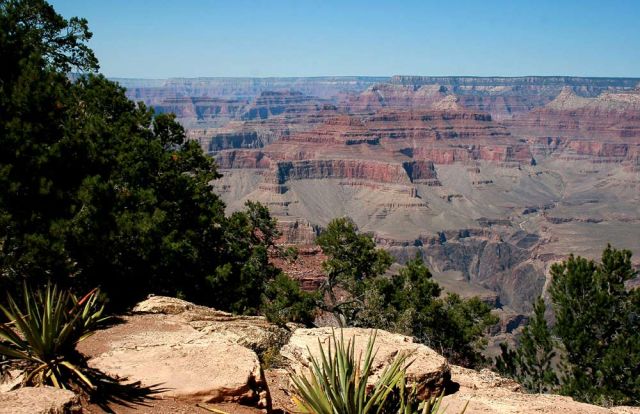 Grand Canyon South Rim - Ausblick vom Rim Trail zwischen YavapaI Point und Mather Point zum North Rim Grand Canyon South Rim - Ausblick vom Rim Trail zwischen YavapaI Point und Mather Point zum North Rim