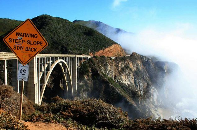 Die Bixby Creek Bridge, Big Sur - California Highway One, Kalifornien Die Bixby Creek Bridge, Big Sur - California Highway One, Kalifornien
