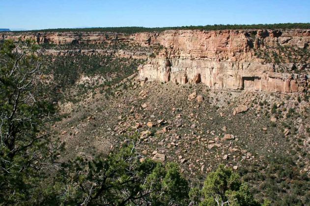 Navajo Canyon, Mesa Verde National Park - Colorado Navajo Canyon, Mesa Verde National Park - Colorado
