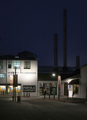 Monterey Bay Aquarium, Monterey - California Highway One an Kaliforniens Pazifikküste Monterey Bay Aquarium, Monterey - California Highway One an Kaliforniens Pazifikküste