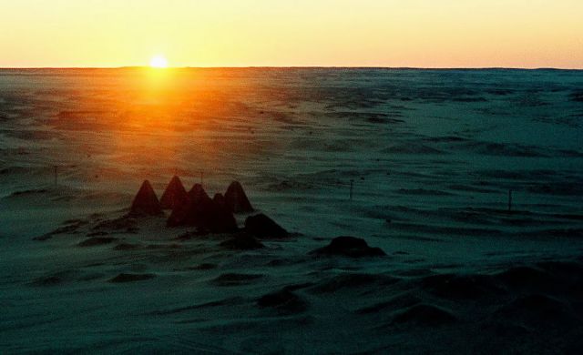 Die Pyramiden der Nekropole unterhalb des Jebel Barkal zum Sonnenuntergang