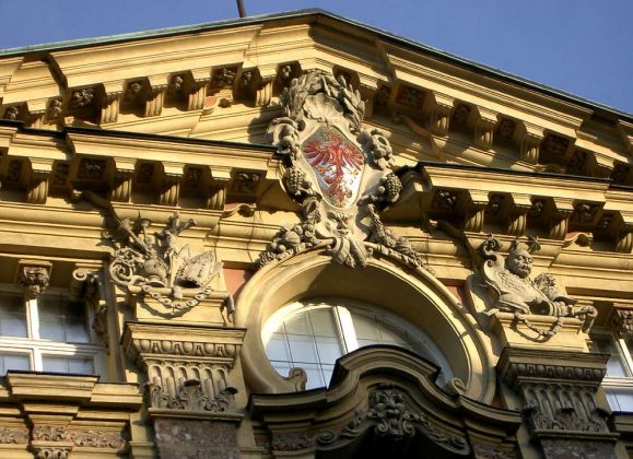 Innsbruck, die Hauptstadt des Bundeslandes Tirol - eine Städtereise Innsbruck, die Hauptstadt des Bundeslandes Tirol - eine Städtereise