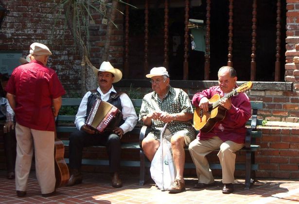 Olvera Street - El Pueblo de Los Angeles, Kalifornien Olvera Street - El Pueblo de Los Angeles, Kalifornien