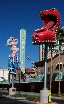 Fremont Street, Downtown Las Vegas Fremont Street, Downtown Las Vegas