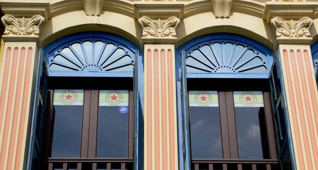 Singapur, Chinatown - Shophouse-Fassaden an der New Bridge Road Singapur, Chinatown - Shophouse-Fassaden an der New Bridge Road