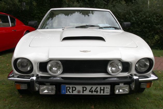 Aston Martin V8 Vantage Saloon, Baujahr 1977 - 5,34-Liter, 350 PS Aston Martin V8 Vantage Saloon, Baujahr 1977 - 5,34-Liter, 350 PS