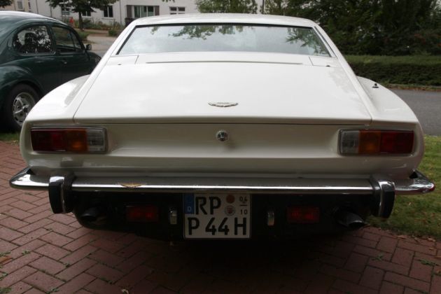 Aston Martin V8 Vantage Saloon, Baujahr 1977 - 5,34-Liter, 350 PS Aston Martin V8 Vantage Saloon, Baujahr 1977 - 5,34-Liter, 350 PS