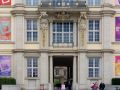 Das Humboldt-Forum im Berliner Stadtschloss - das barocke Seitenportal IV an der Strasse 'Unter den Linden'