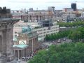 Das Brandenburger Tor in Berlin - aufgenommen von der Kuppel des Reichstagsgeb&auml;udes
