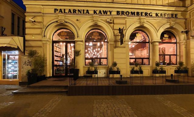 Bydgoszcz, Bromberg zur Blauen Stunde - das Café Bromberg an der ul. Gdańska Bydgoszcz, Bromberg zur Blauen Stunde - das Café Bromberg an der ul. Gdańska