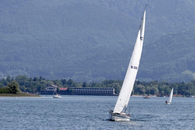 Der Chiemsee - ein Segelparadies im Angesicht der Bayerischen Alpen Der Chiemsee - ein Segelparadies im Angesicht der Bayerischen Alpen