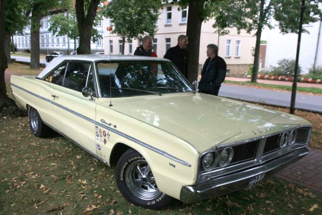 Dodge Coronet 400 Two-Door-Coupe, Modelljahr 1966 Dodge Coronet 400 Two-Door-Coupe, Modelljahr 1966