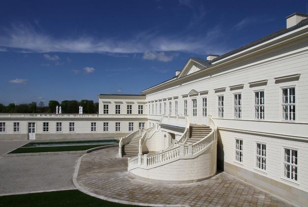Die Landeshauptstadt Hannover - das Schloss Herrenhausen im Grossen Garten in den Herrenhäuser Gärten Die Landeshauptstadt Hannover - das Schloss Herrenhausen im Grossen Garten in den Herrenhäuser Gärten