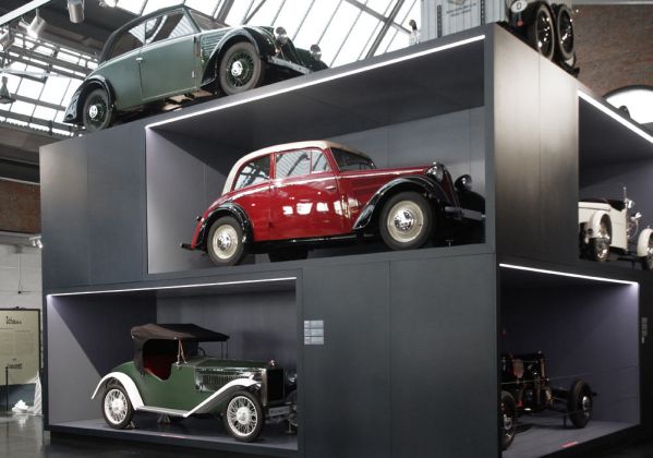 Industriemuseum Chemnitz - die Präsentation historischer DKW-Modelle in einem DKW-Turm Industriemuseum Chemnitz - die Präsentation historischer DKW-Modelle in einem DKW-Turm