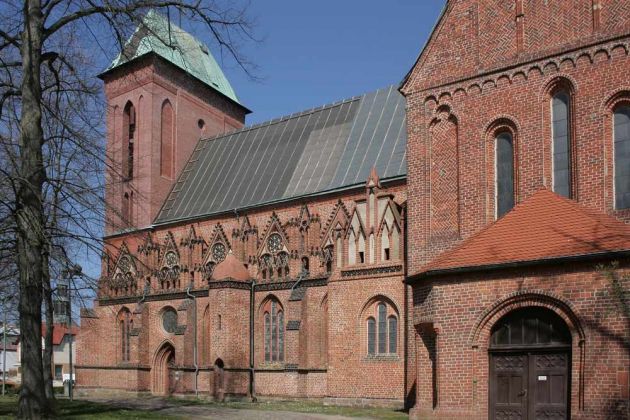 Kamień Pomorski, Cammin in Pommern - die spätromanische-frühgotische Kathedrale St. Johannes, oder auch der Camminer Dom Kamień Pomorski, Cammin in Pommern - die spätromanische-frühgotische Kathedrale St. Johannes, oder auch der Camminer Dom