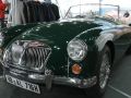 Ein MG A Roadster Mark II, Baujahr 1962 - in English Racing Green und mit traditionellen Speichenrädern 