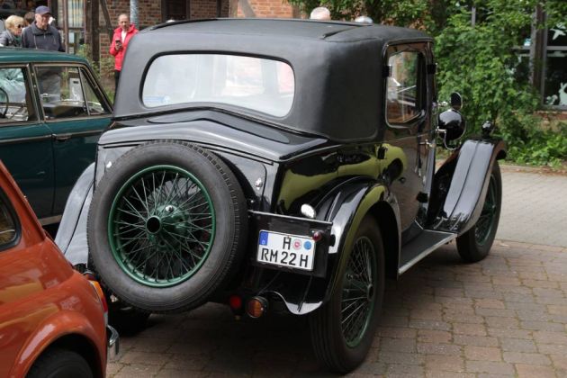 Riley Nine Monaco, die Heckansicht - Reihen-Vierzylindermotor mit zwei obenliegenden Nockenwellen, 1.087 ccm, 29 bhp Riley Nine Monaco, die Heckansicht - Reihen-Vierzylindermotor mit zwei obenliegenden Nockenwellen, 1.087 ccm, 29 bhp