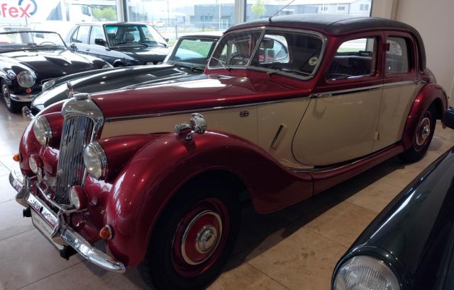 Ein Riley RMF der Bauzeit 1952 bis 1953 mit dem 2,5-Liter ‚Big Four‘-Motor Ein Riley RMF der Bauzeit 1952 bis 1953 mit dem 2,5-Liter ‚Big Four‘-Motor