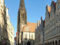 M&uuml;nster in Westfalen im Zentrum des M&uuml;nsterlands - der Prinzipalmarkt mit der St. Lamberti Kirche