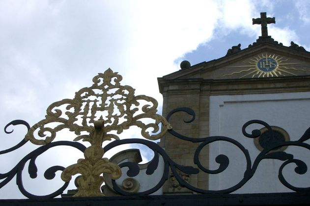 Paderborn in Ostwestfalen-Lippe - die Marktkirche, ehemalige Jesuiten- und Universitätskirche am Jühenplatz Paderborn in Ostwestfalen-Lippe - die Marktkirche, ehemalige Jesuiten- und Universitätskirche am Jühenplatz