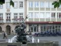 Paderborn in Ostwestfalen-Lippe - der Neptunbrunnen am Domplatz ersetzte den im Krieg zerst&ouml;rten 'Neptun-Kump'