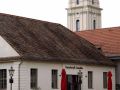 Potsdam, Neuer Markt - die st&auml;dtische Ratswaage vor dem Turm der Garnisonskirche beherbergt heute ein Restaurant