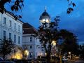 Potsdam, Lindenstrasse - der barocke Geb&auml;udekomplex der Stiftung Gro&szlig;es Waisenhau smit dem Monopteros-Turm und seiner vergoldeten Caritas-Figur