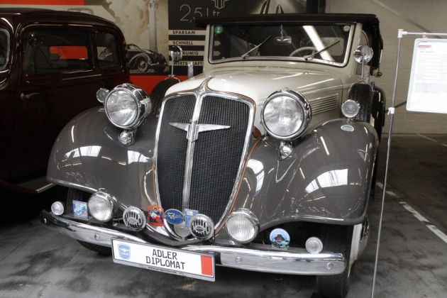 PS.SPEICHER in Einbeck, das PS.Depot Automobile - Adler Diplomat Tourenwagen des Baujahres 1940, Karosserie-Betrieb Kathe, Halle/Saale PS.SPEICHER in Einbeck, das PS.Depot Automobile - Adler Diplomat Tourenwagen des Baujahres 1940, Karosserie-Betrieb Kathe, Halle/Saale