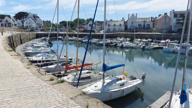 Port Haliguen auf der bretonischen Halbinsel Quiberon - eine Teilansicht des Yachthafens Port Haliguen auf der bretonischen Halbinsel Quiberon - eine Teilansicht des Yachthafens