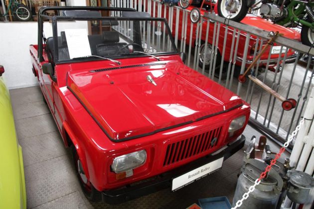 Renault Rodéo, offener Freizeitwagen, Bauzeit 1970 bis 1987 - Automuseum Nossen Renault Rodéo, offener Freizeitwagen, Bauzeit 1970 bis 1987 - Automuseum Nossen