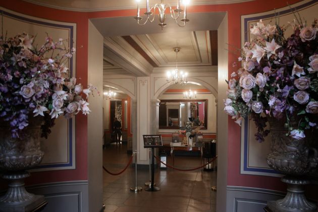 Die Altstadt von Riga in Lettland - das Foyer des Schwarzhäupterhauses auf dem Rathausmarkt Die Altstadt von Riga in Lettland - das Foyer des Schwarzhäupterhauses auf dem Rathausmarkt