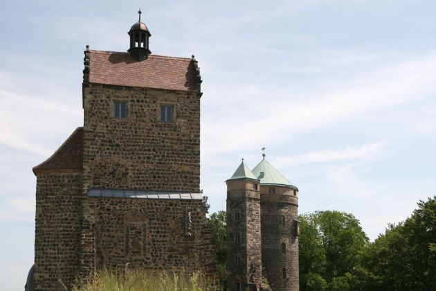 Burgruine Stolpen, Sächsische Schweiz - der Seigerturm und der Johannisturm, auch bekannt als der Coselturm 