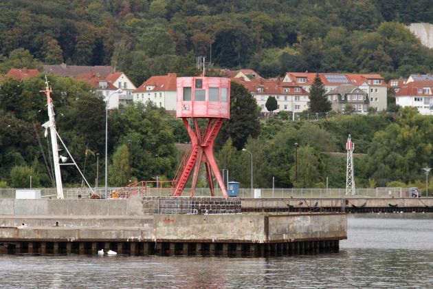 Hafenstadt Sassnitz - das Westmolen-Feuer am Stadthafen Hafenstadt Sassnitz - das Westmolen-Feuer am Stadthafen