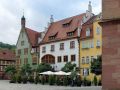 Schmalkalden am S&uuml;dwesthang des Th&uuml;ringer Waldes - das sp&auml;tgotische dreigeschossige Rathaus mit Steildach und Treppengiebel am Altmarkt