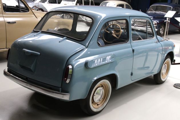 Die Heckansicht des Saporoshez SAS-965 der Bauzeit 1960 bis 1963 Die Heckansicht des Saporoshez SAS-965 der Bauzeit 1960 bis 1963