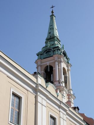 Toruń, Thorn - der Turm der Heiliggeistkirche am Altstädter Marktplatz, dem Rynek Staromiejski Toruń, Thorn - der Turm der Heiliggeistkirche am Altstädter Marktplatz, dem Rynek Staromiejski