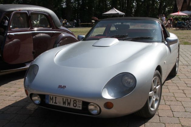 TVR Griffith 500, Bauzeit 1993 bis 2002 - 5,0-Liter-V8 Saugmotor, 340 PS bei 5.500 U/min TVR Griffith 500, Bauzeit 1993 bis 2002 - 5,0-Liter-V8 Saugmotor, 340 PS bei 5.500 U/min