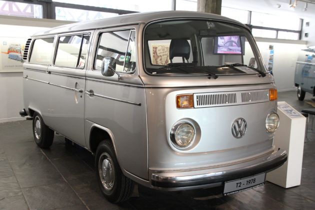 Ein Volkswagen-Bus der zweiten Generation, Baujahr 1978 - VW-Bulli T 2